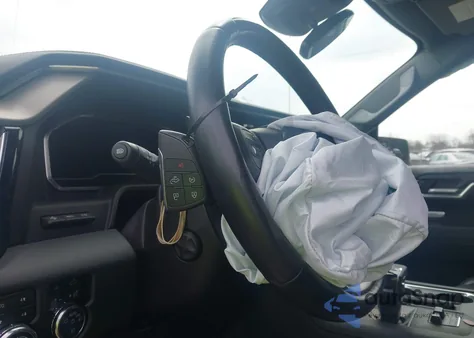 2024 GMC Sierra 1500 4Wd Short Box Denali from USA, damaged, VIN 1GTUUGEL7RZ215031